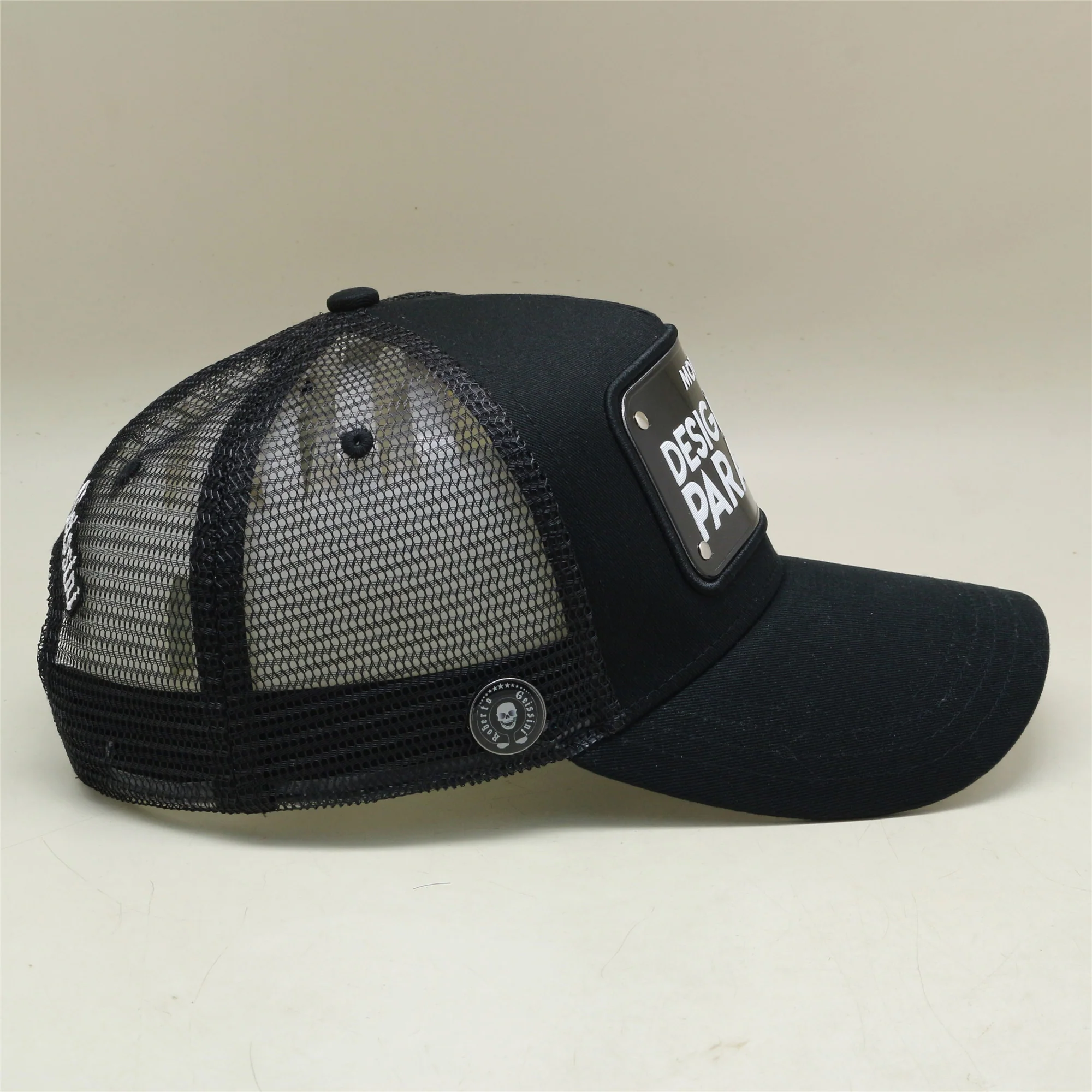 Designed in Paradise Cap Schwarz - Image 4
