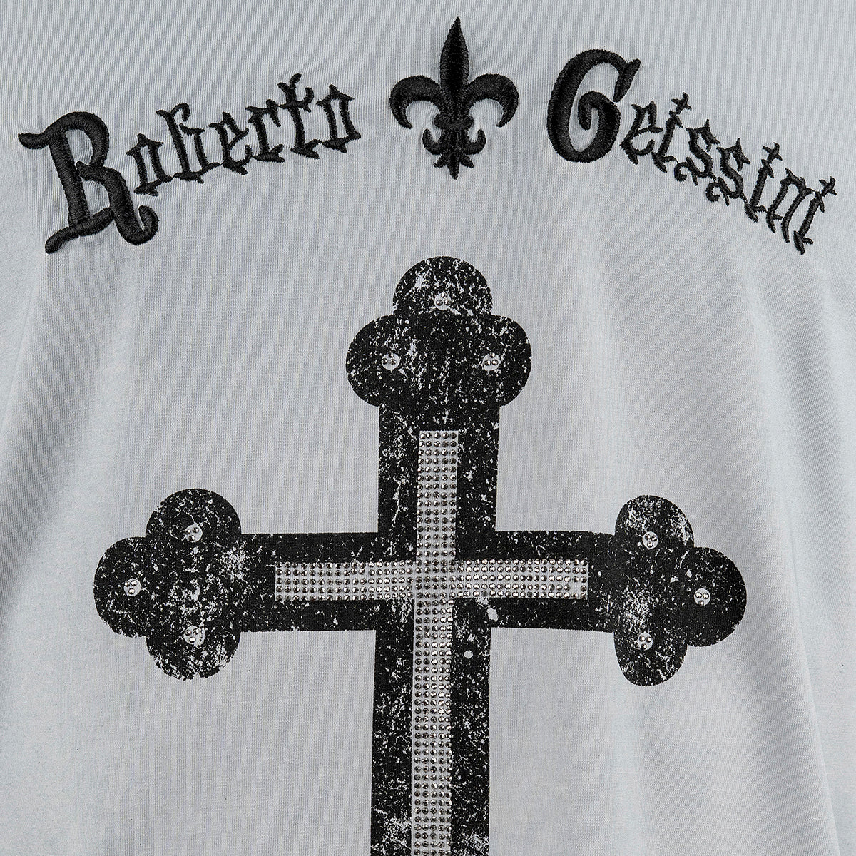 Cross stonewashed V-Neck T-Shirt - Image 3