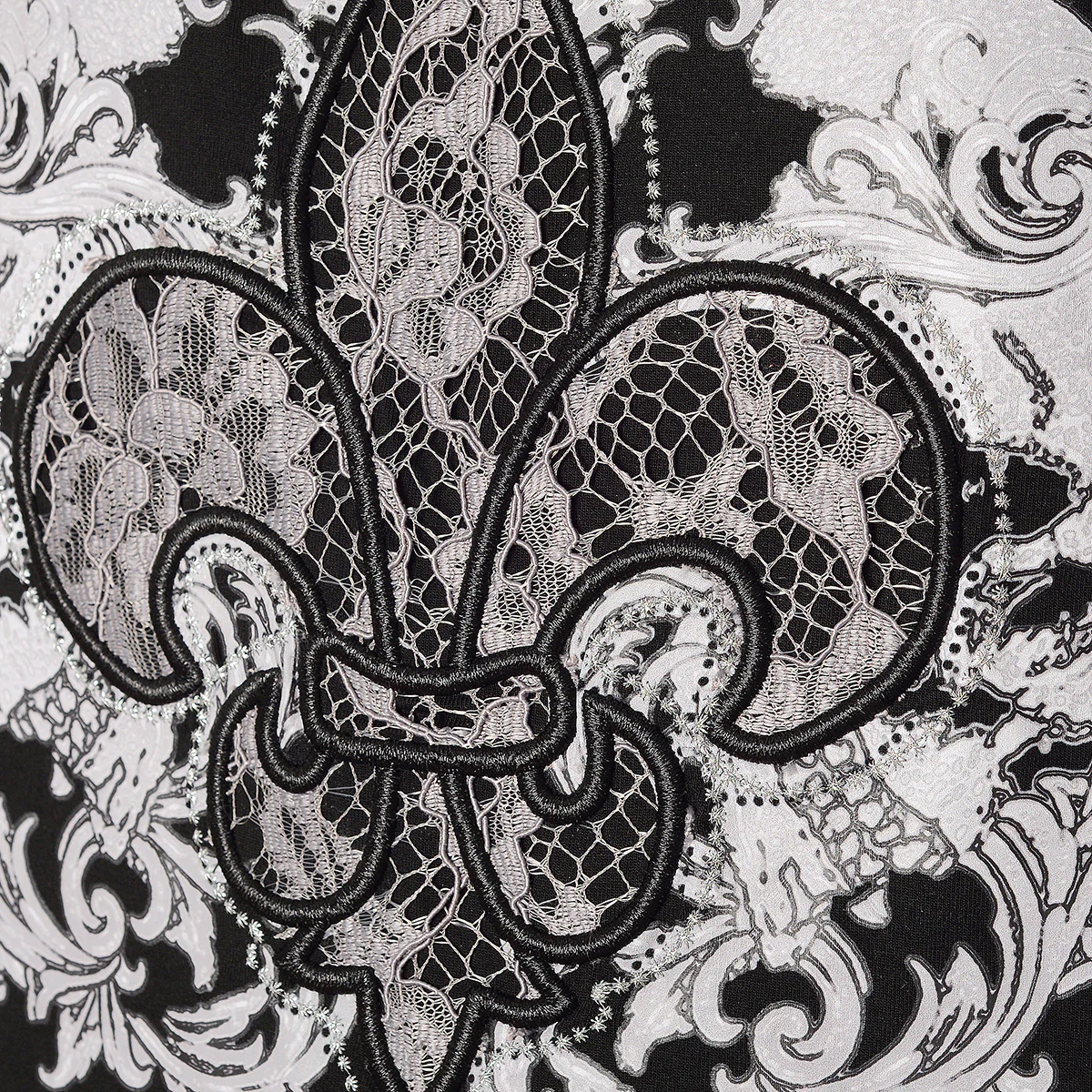 Deluxe T-Shirt Schwarz - Image 3