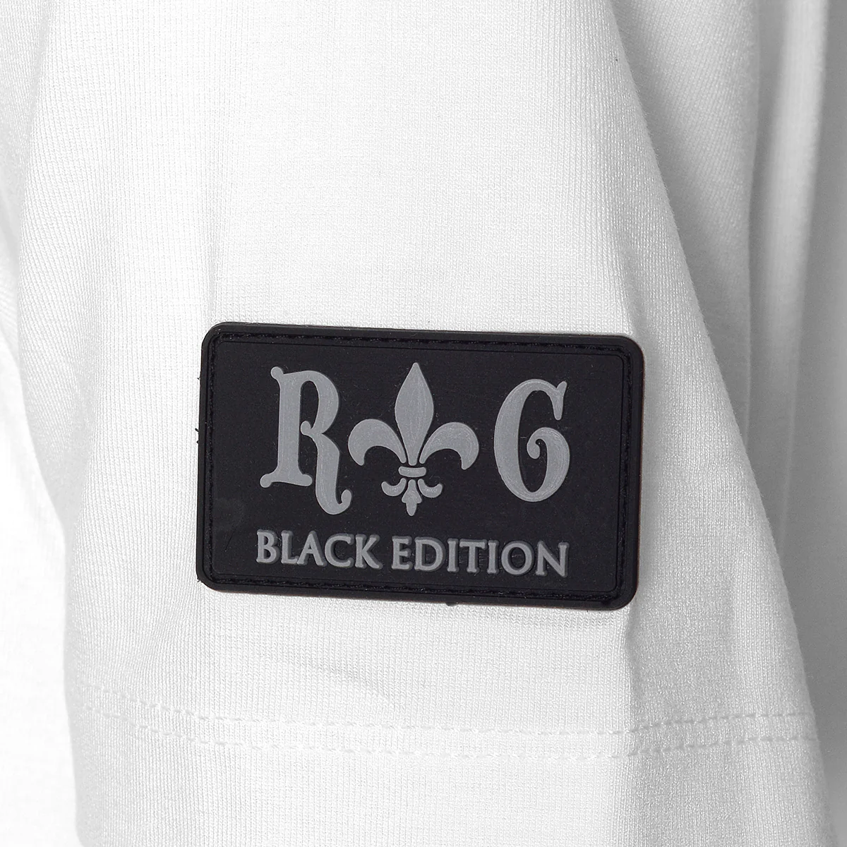 Deluxe T-Shirt Weiß - Image 4