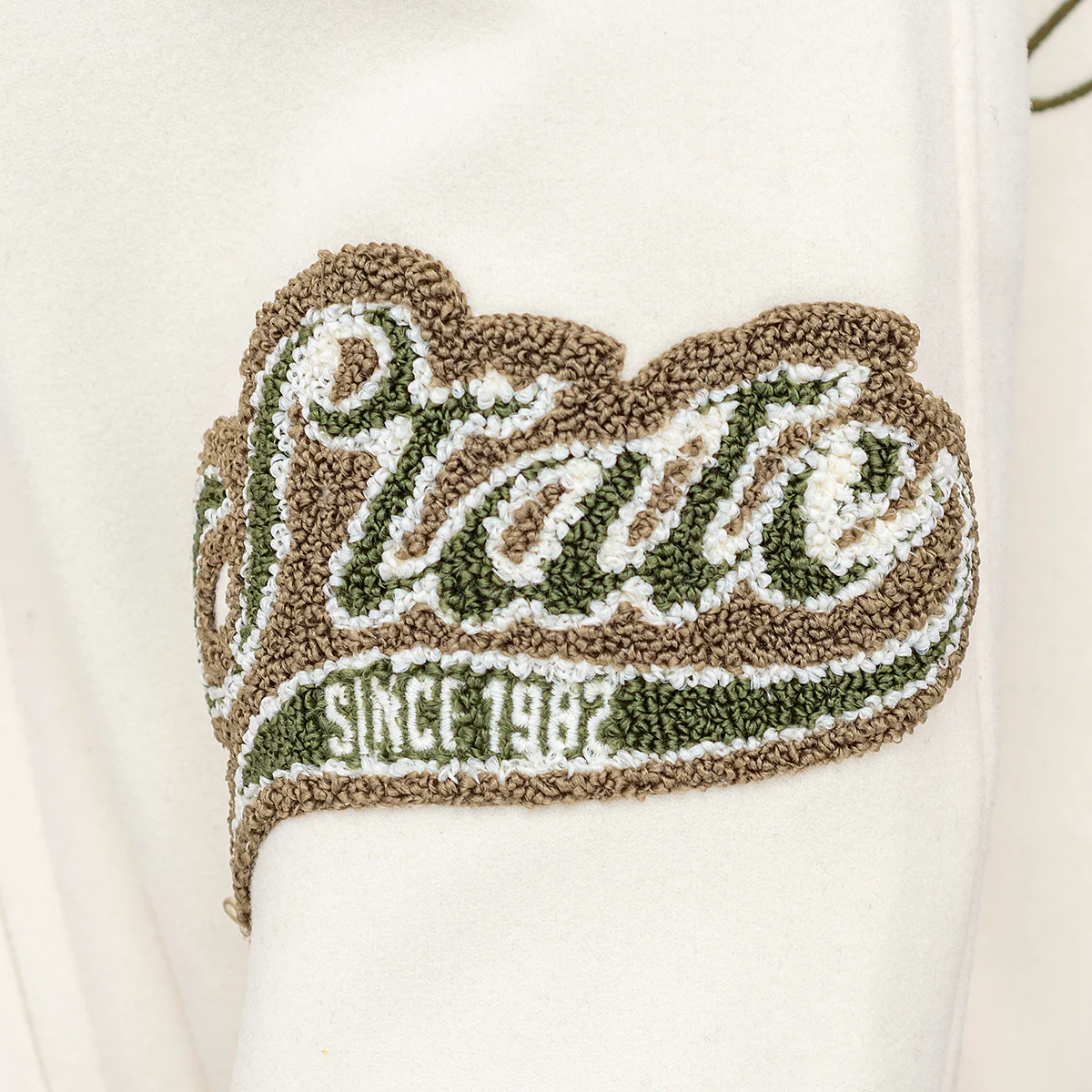 Flower College Jacke Beige - Image 9