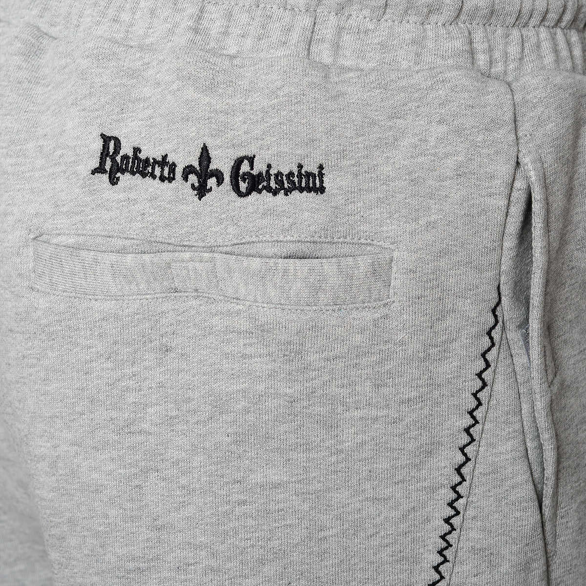Black Edition Shorts Grau - Image 4