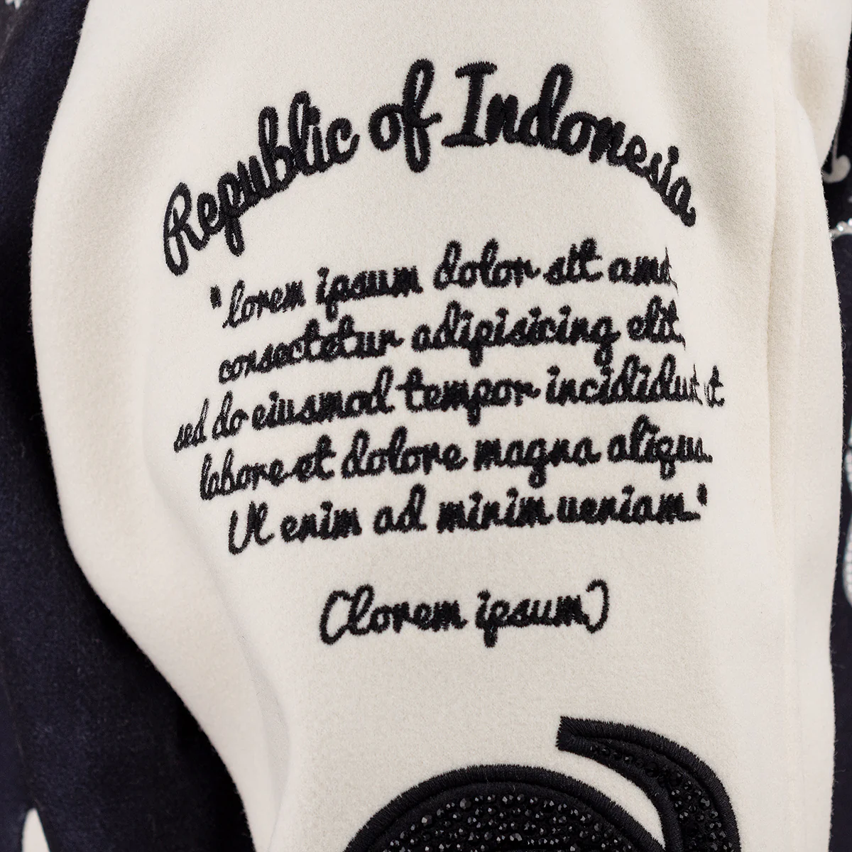 Millionaire Club Jacket Schwarz - Image 6