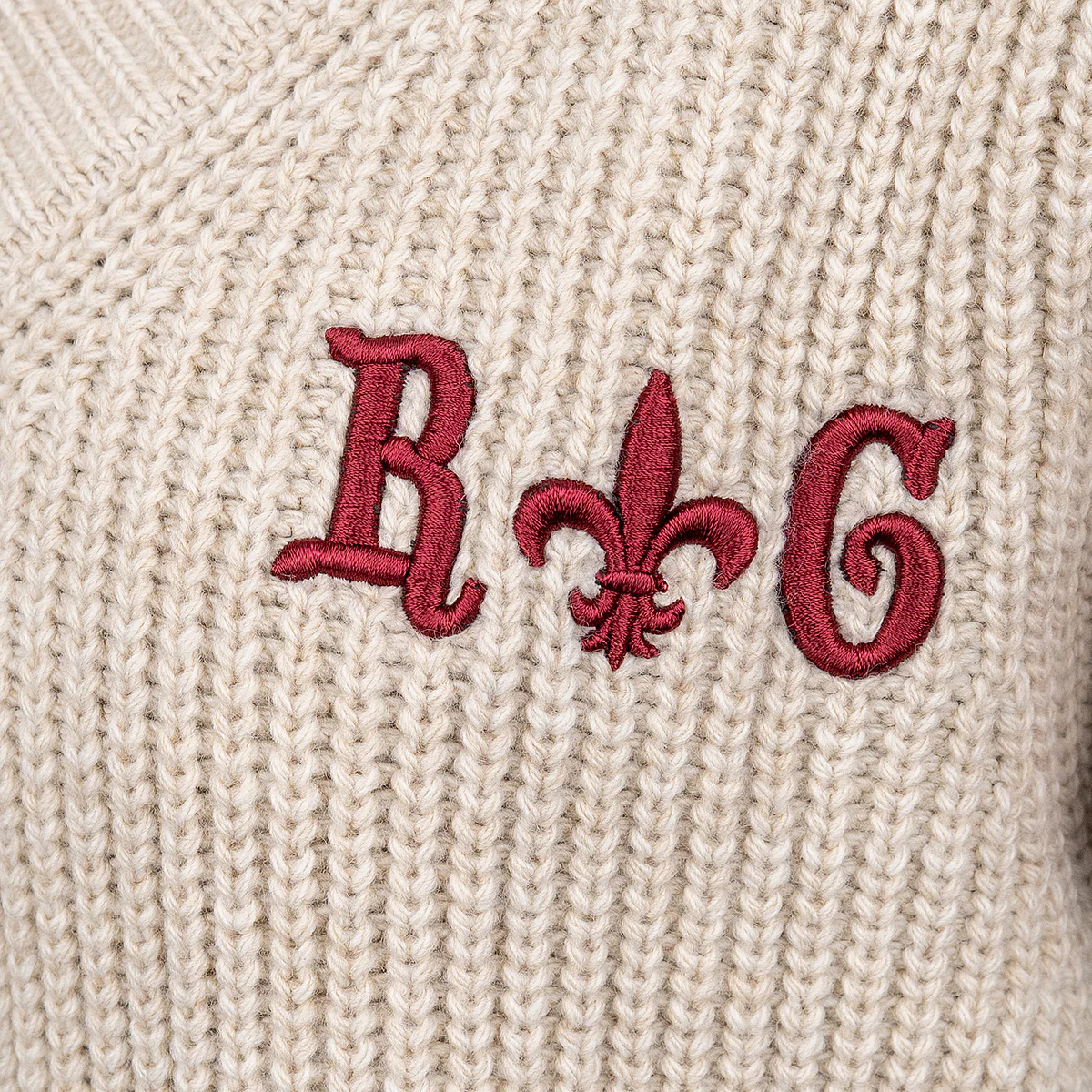 Pullunder College Style - Image 3