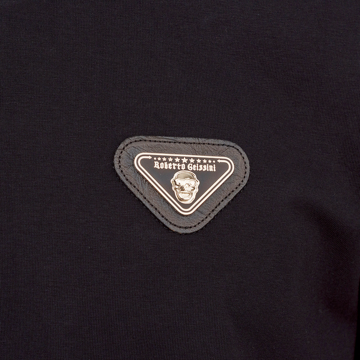V-Neck Exclusiv T-Shirt - Image 3