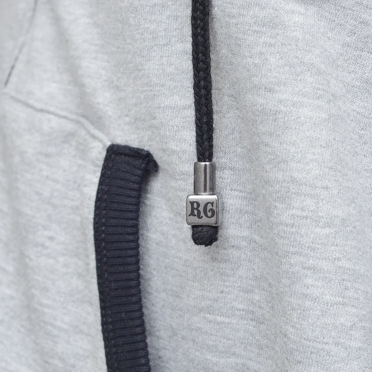 X Hoodie Grau - Image 4